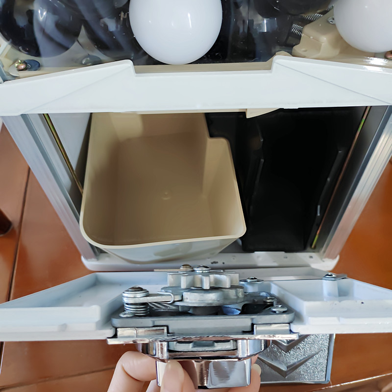 Münzbetriebener Eier-Twister-A – Arcade Ticket Machine Bewertung und Preis